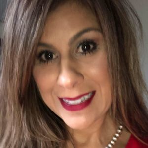 Meet your Posher, Leslie